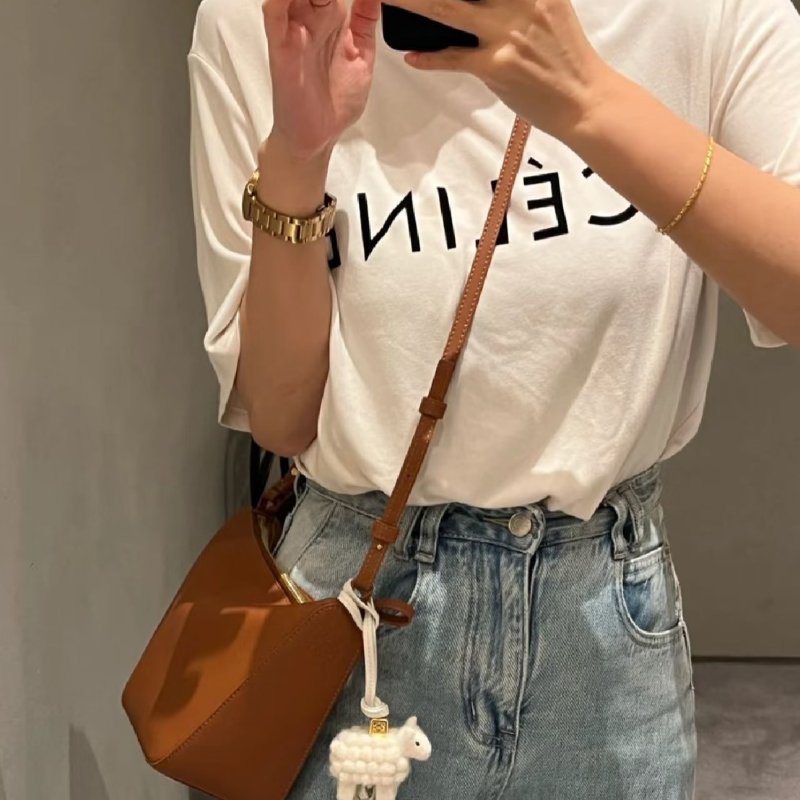 （稀有補貨✨超熱門！）🏷Loewe 羅意威．Mini Hammock Hobo-22