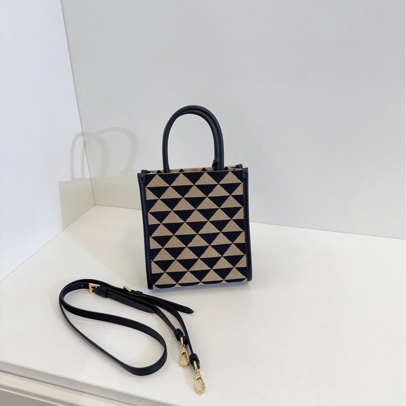 【99新🆕】Prada Symbole mini tote 立體幾何帆布拼皮小琴譜包 簡約未來主義👉🏻黑卡其倒三角-1