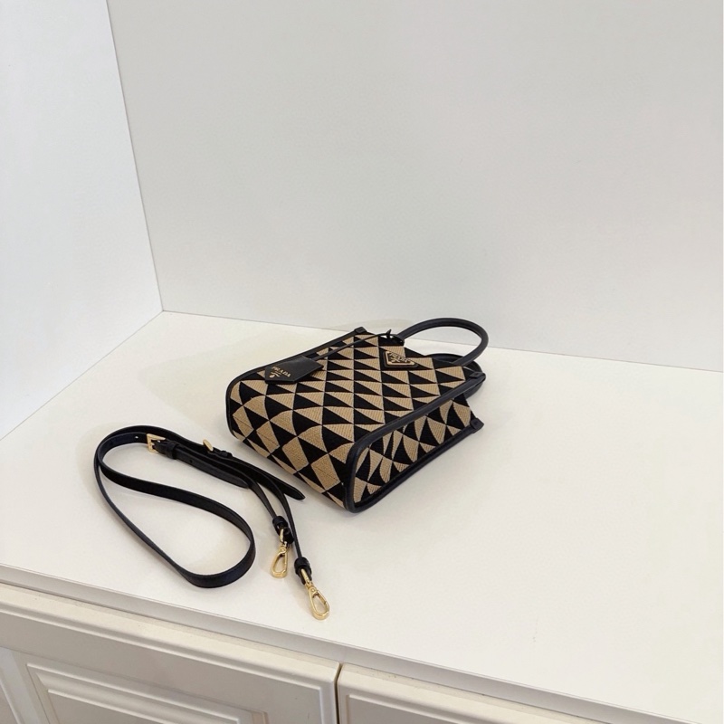 【99新🆕】Prada Symbole mini tote 立體幾何帆布拼皮小琴譜包 簡約未來主義👉🏻黑卡其倒三角-4
