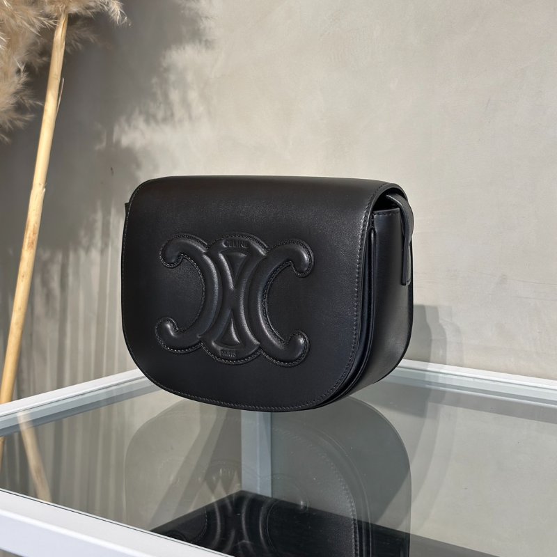 CELINE Triomphe凱旋門馬鞍包 - 黑-3