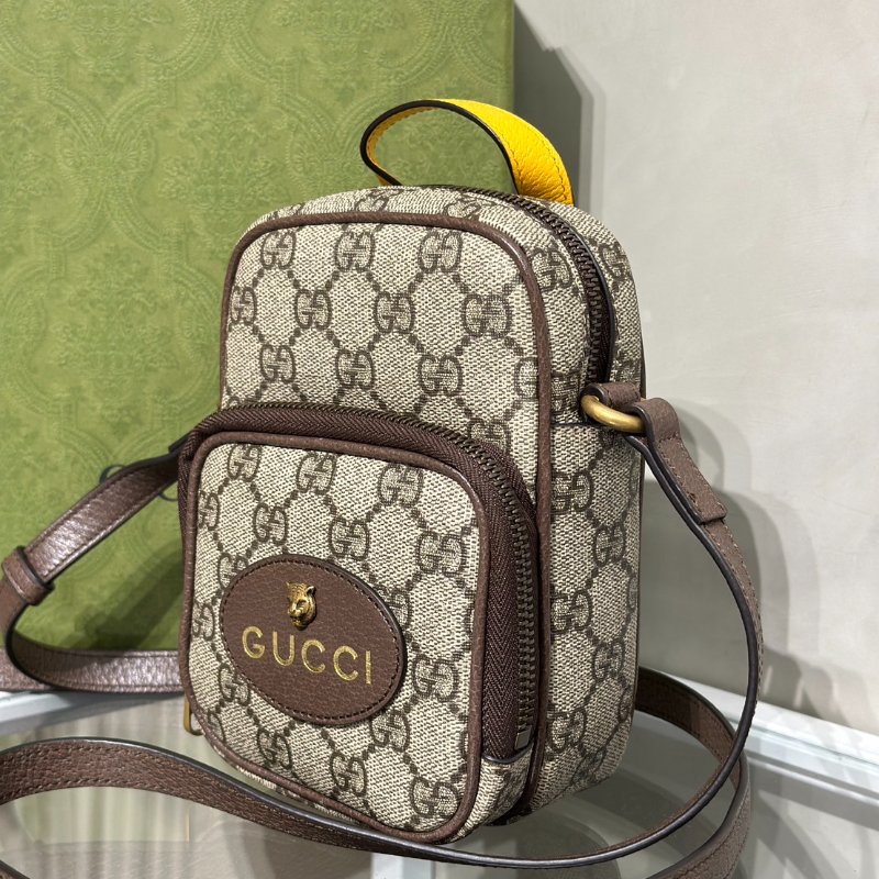 GUCCI Neo vintage supreme老花斜背包-3