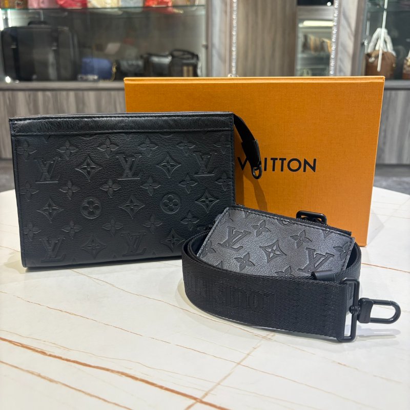 *SHIHNA名牌精品* LV M81115 Gaston 牛皮壓紋隨身斜揹包-0