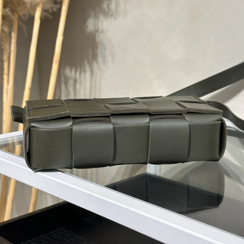 BOTTEGA VENETA Cassette經典編織包 - 灰綠-5