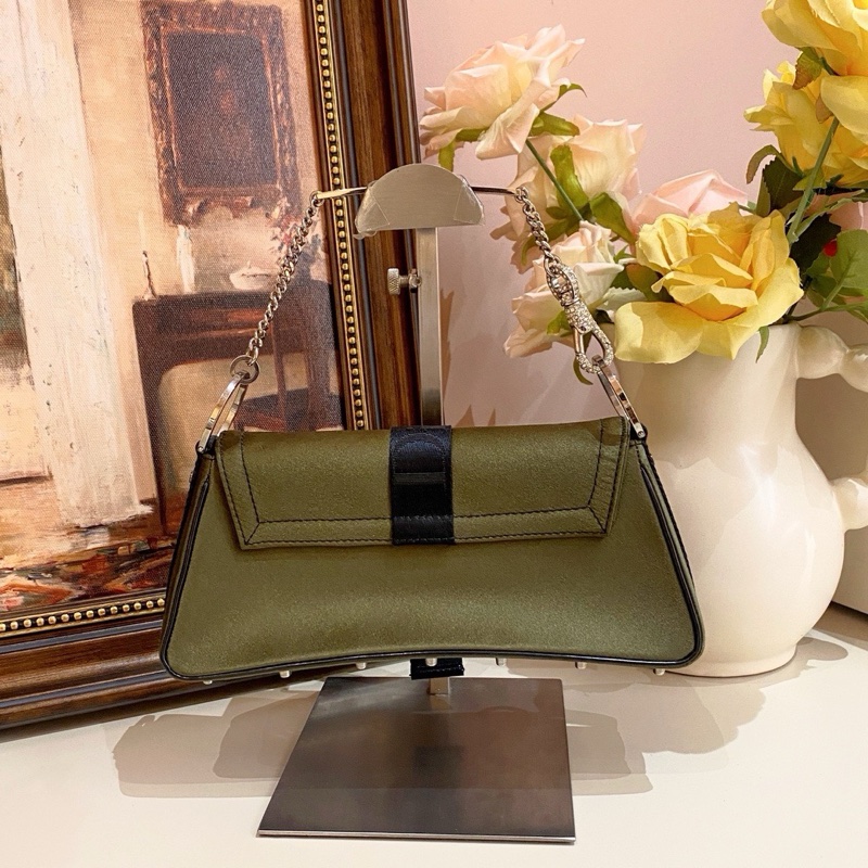 DIOR迪奧 滿鑽mini龍蝦扣 緞面橄欖綠 手提包 尺寸:21*10*5cm )-1