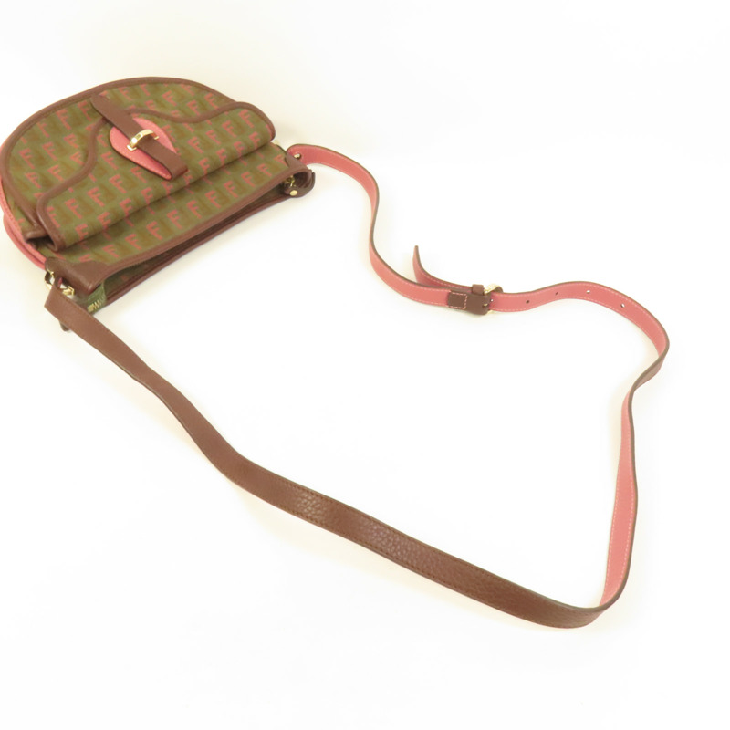 FENDI 帆布Shoulder Bag金扣肩背袋-5