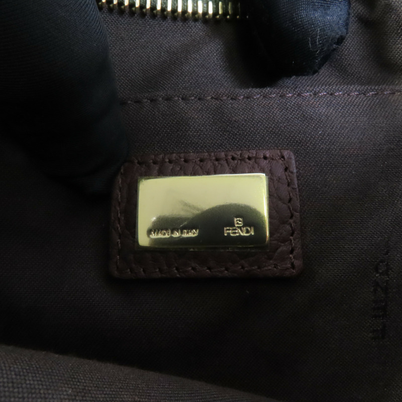 FENDI 帆布Shoulder Bag金扣肩背袋-8