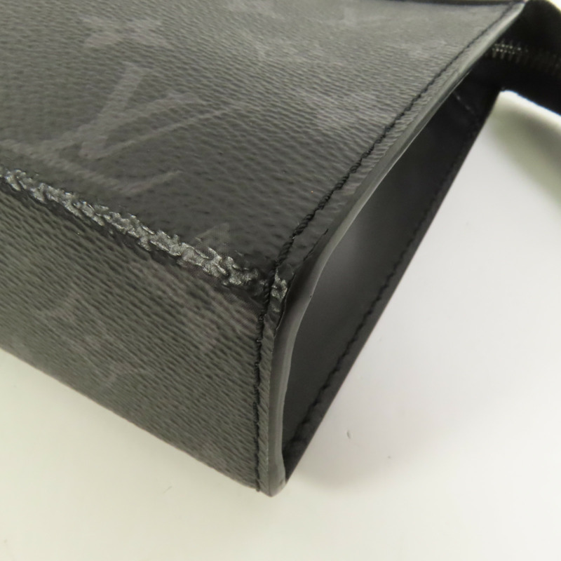 LOUIS VUITTON Monogram Eclipse Gaston銀扣肩背袋-11