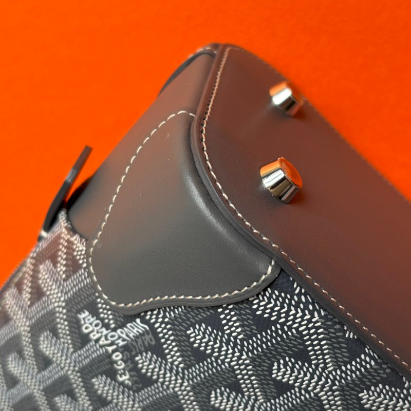 ::GOYARD:: Vendome MINI 灰色老花圖騰帆布手提/斜背貝殼包-12