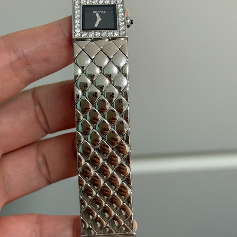 【高貴氣質💫全網最低價】Chanel香奈兒COCO CRUSH黑銀菱格紋鑲鑽女表-4