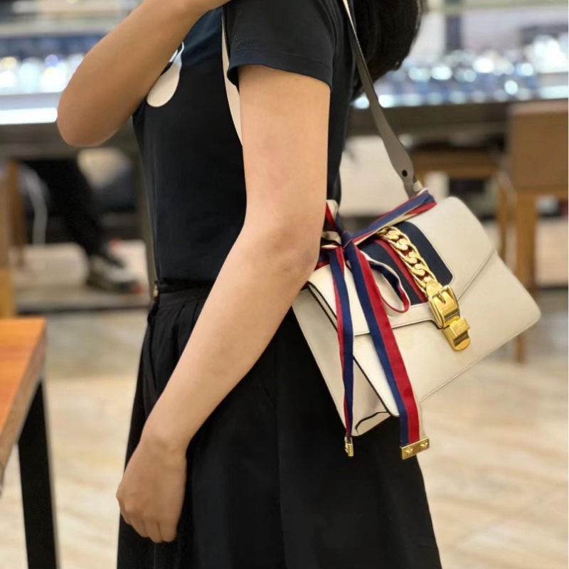 Gucci古馳sylvie 塞爾維亞白色中號斜挎包 兩條肩帶 尺寸:25.5×16 附件:塵袋-6