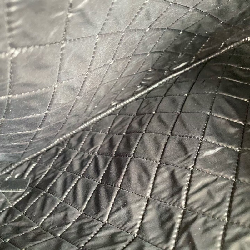 Chanel 汽車手拿包 黑色羊皮 亞克力拉鍊34*23 98新配件塵袋-3