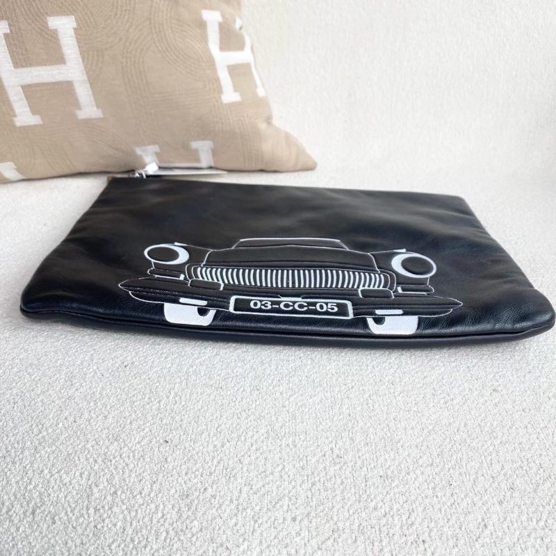 Chanel 汽車手拿包 黑色羊皮 亞克力拉鍊34*23 98新配件塵袋-5