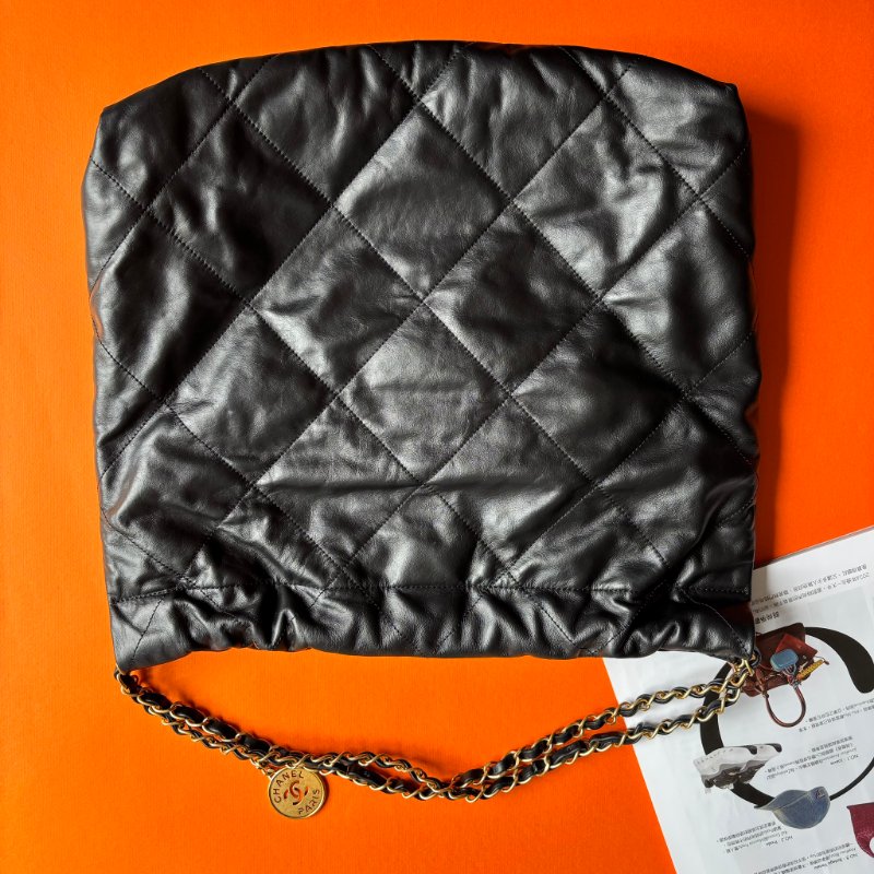 ::CHANEL:: AS3261 黑色白字樣22BAG中款肩背包 金鍊肩背-1