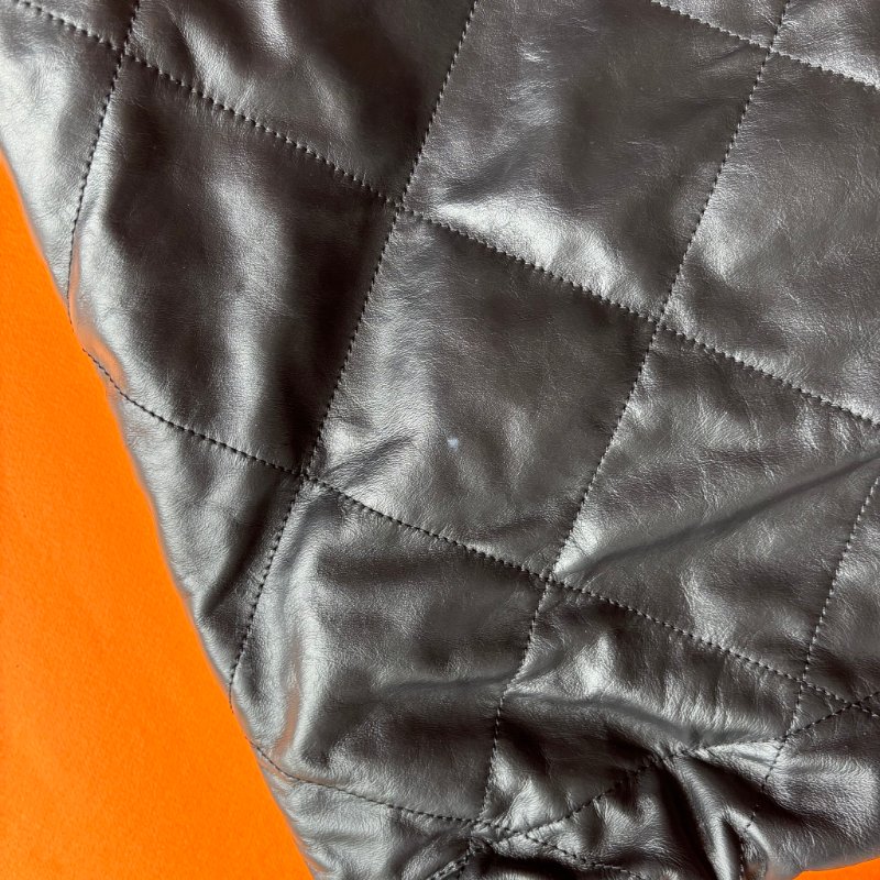 ::CHANEL:: AS3261 黑色白字樣22BAG中款肩背包 金鍊肩背-13