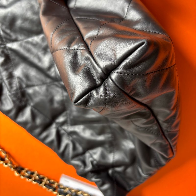 ::CHANEL:: AS3261 黑色白字樣22BAG中款肩背包 金鍊肩背-18