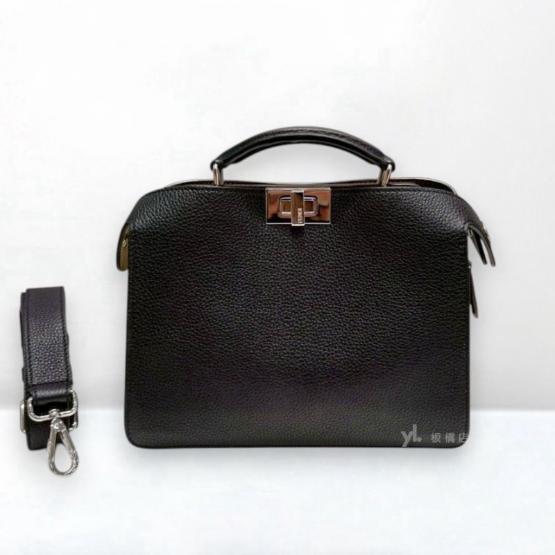 S5397-FENDI 黑色牛皮銀釦 Peekaboo ISeeU手提斜背包-0