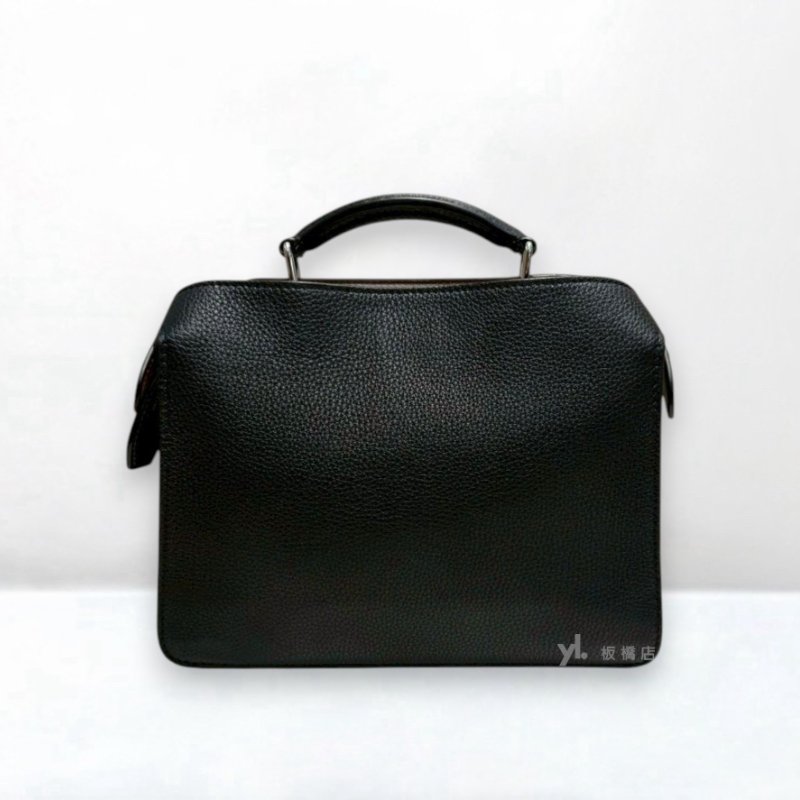 S5397-FENDI 黑色牛皮銀釦 Peekaboo ISeeU手提斜背包-3