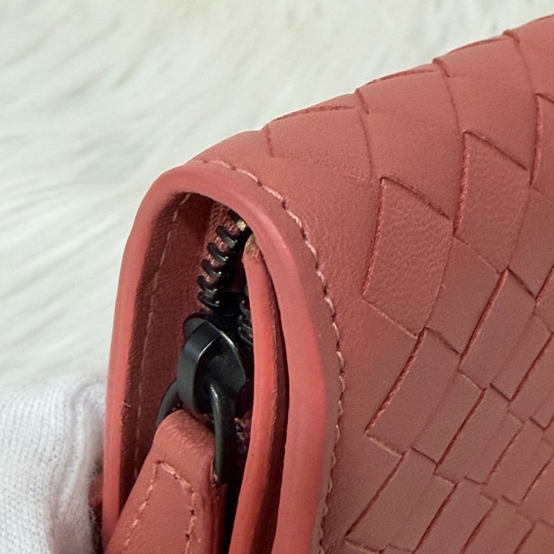 BOTTEGA VENETA BV 粉橘 編織 小羊皮 釦式 發財 長夾-7