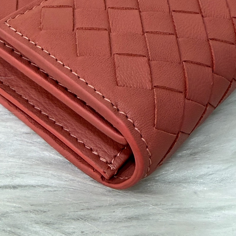 BOTTEGA VENETA BV 粉橘 編織 小羊皮 釦式 發財 長夾-9