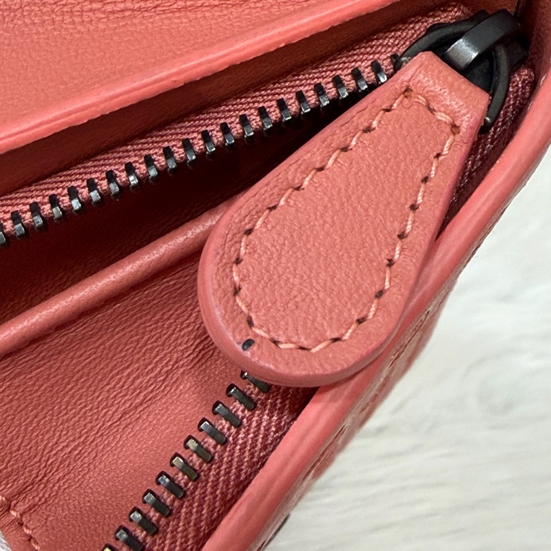 BOTTEGA VENETA BV 粉橘 編織 小羊皮 釦式 發財 長夾-18