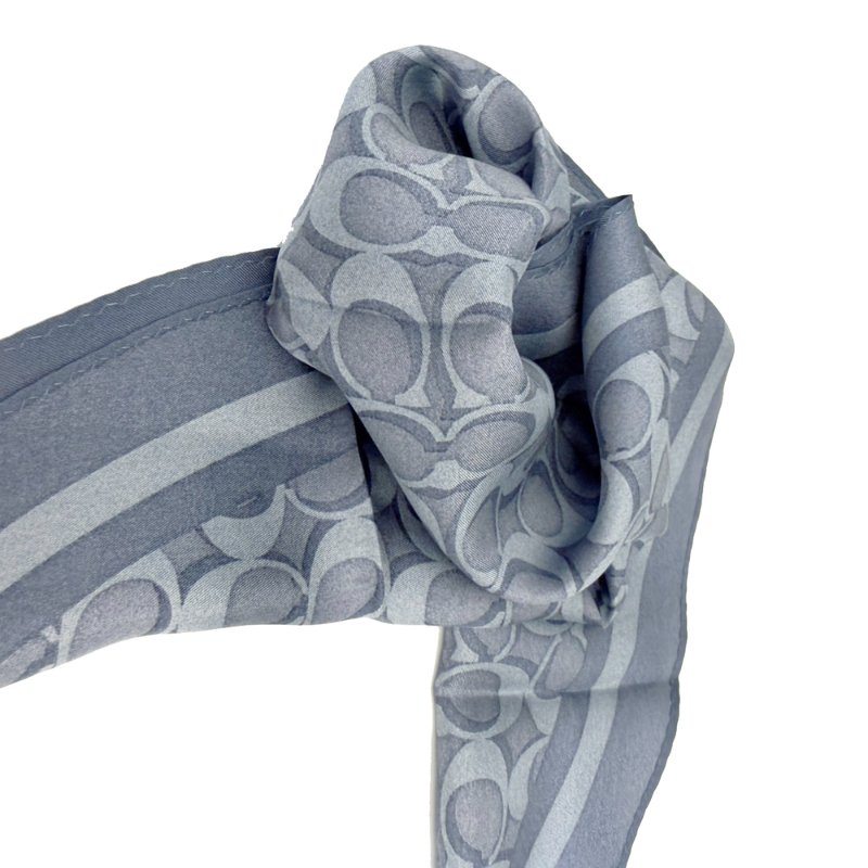 [全新]COACH C LOGO 100%蠶絲三角絲巾領巾(藍)-1