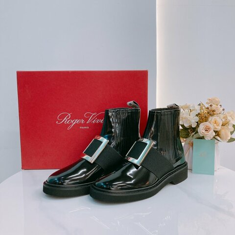 MS0610 Roger Vivier 羅傑 維維亞  皮革 切爾西靴 踝靴 黑色 金扣 Chelsea Viv' Ankle Boot Size 38 Patent Calfskin Black x GHW