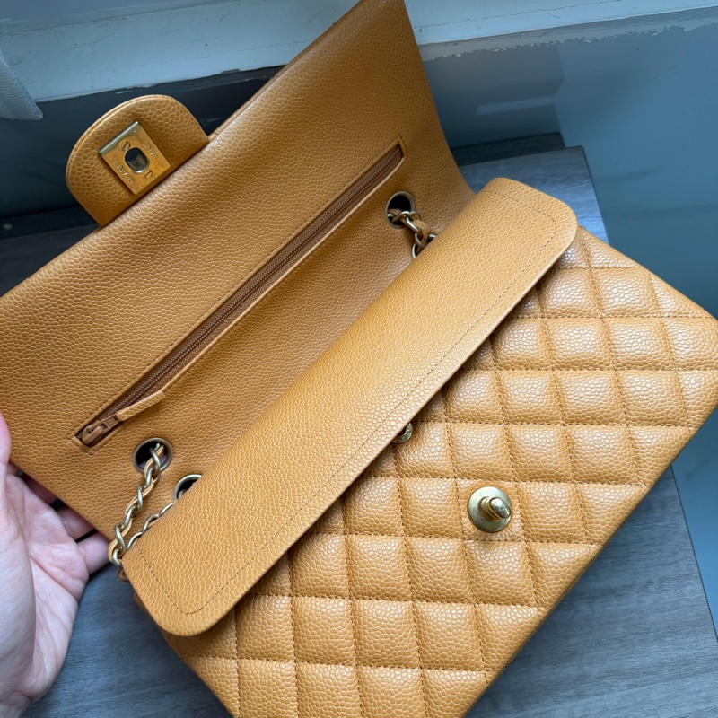 Chanel 香奈兒 Classic Flap Medium 荔枝皮 牛皮 金扣 焦糖色 深米色 中號-8