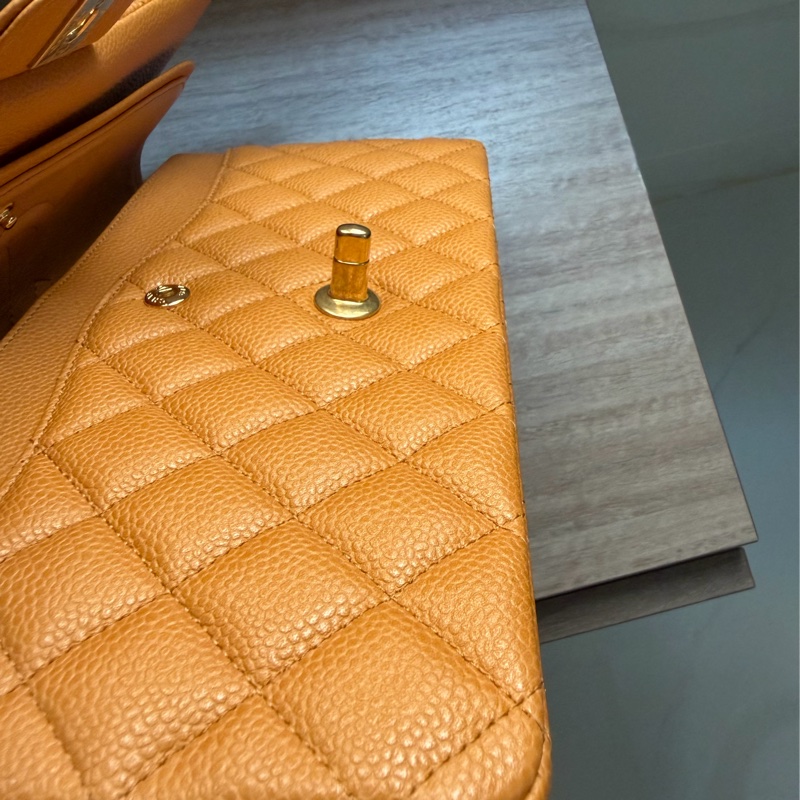 Chanel 香奈兒 Classic Flap Medium 荔枝皮 牛皮 金扣 焦糖色 深米色 中號-16