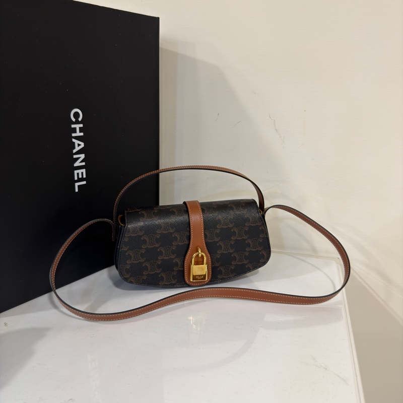 🈶購證 #99新閒置 Celine鎖頭腋下包 Lisa同款🔥-5