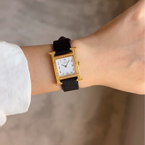 【長期主義✨可以用一輩子❤️】愛馬仕HEURE H系列 女士真皮腕表