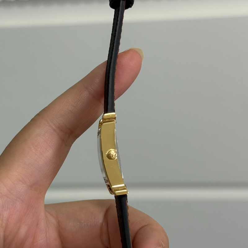 【長期主義✨可以用一輩子❤️】愛馬仕HEURE H系列 女士真皮腕表-8