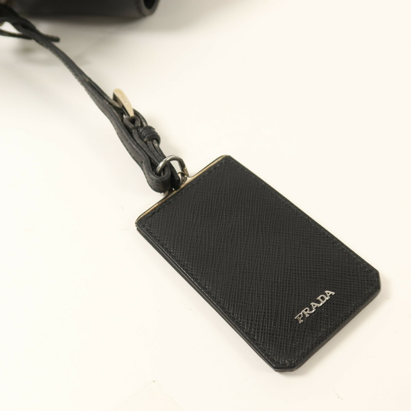 PRADA 尼龍Hand Bag銀扣手挽袋-17