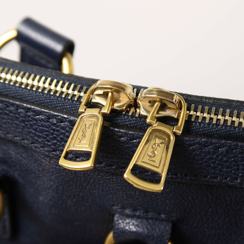 SAINT LAURENT 牛皮皮革Muse金扣手挽袋-8