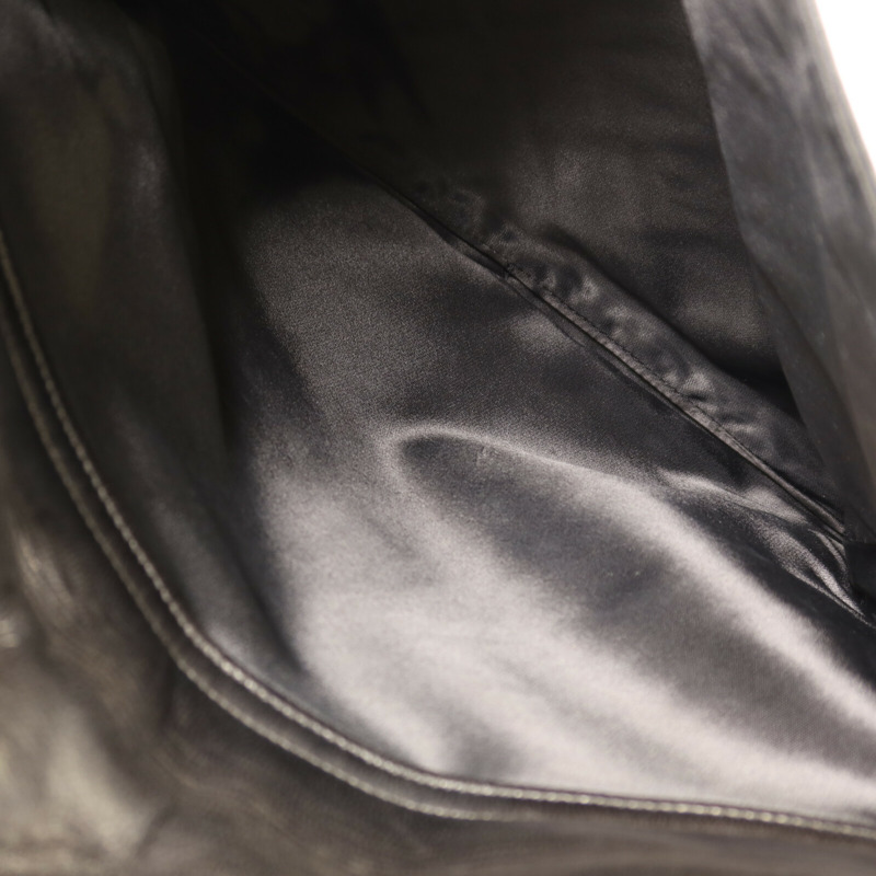 CHANEL 牛皮皮革Shoulder Bag金扣肩背袋-5