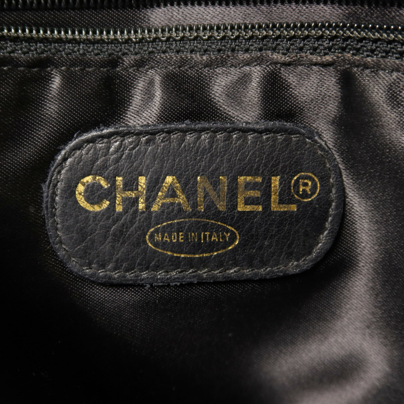 CHANEL 牛皮皮革Shoulder Bag金扣肩背袋-6