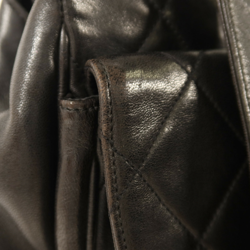 CHANEL 牛皮皮革Shoulder Bag金扣肩背袋-15