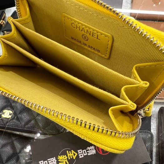 東區正精品㊣CHANEL AP0216 全新香奈兒黃色荔枝牛皮金釦ㄇ字拉鍊後口袋卡片夾零錢包 RZ3695-4