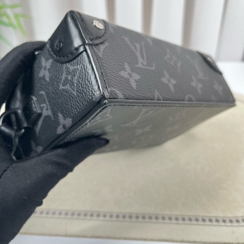 LV路易威登 芯片款 Steamer黑武士曲別針迴形針盒子包 經典老花 黑色 鏈條裝飾 單肩斜挎都可以-11