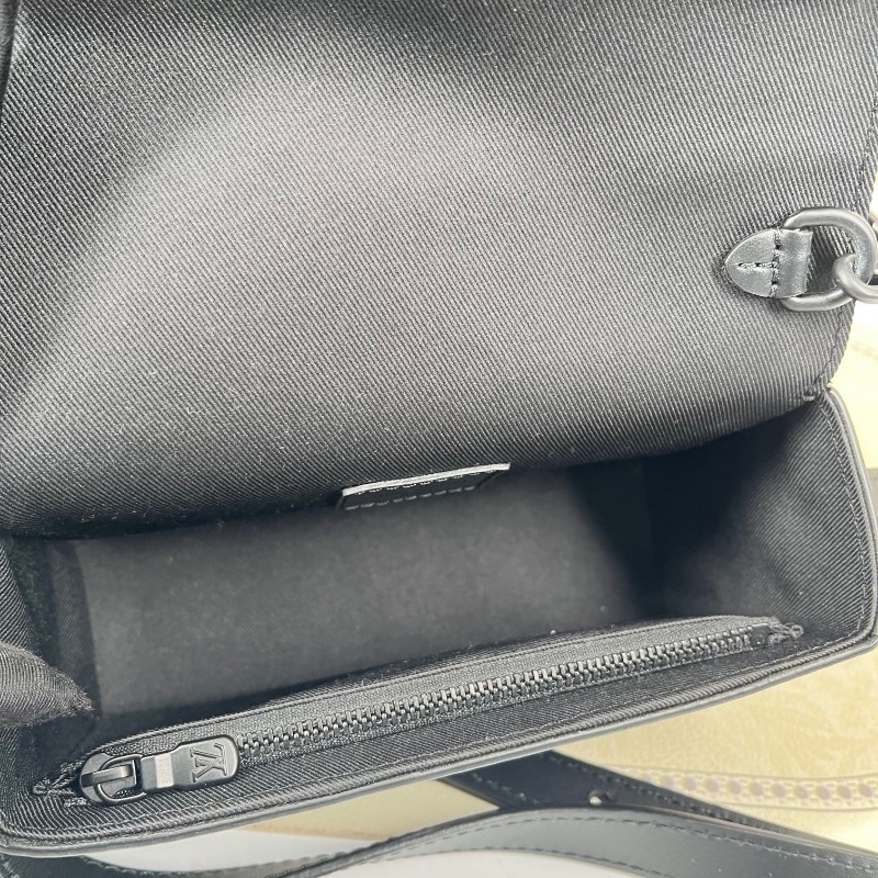 LV路易威登 芯片款 Steamer黑武士曲別針迴形針盒子包 經典老花 黑色 鏈條裝飾 單肩斜挎都可以-12