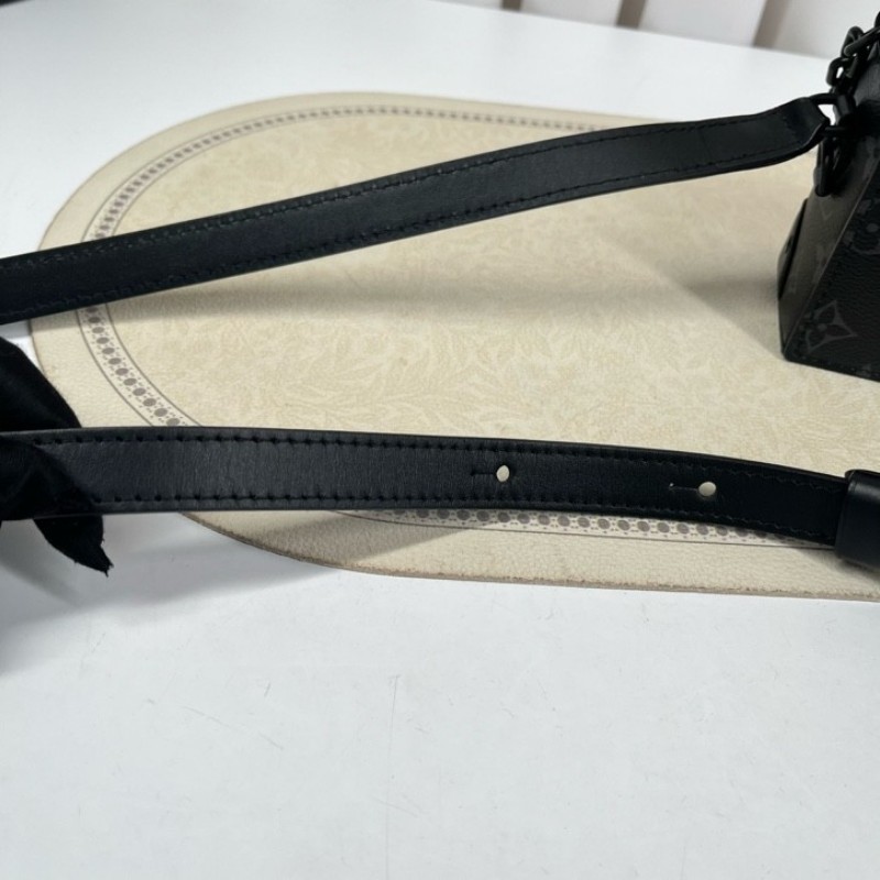 LV路易威登 芯片款 Steamer黑武士曲別針迴形針盒子包 經典老花 黑色 鏈條裝飾 單肩斜挎都可以-14