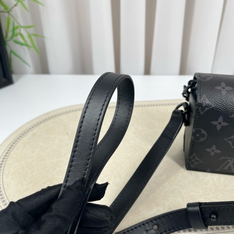 LV路易威登 芯片款 Steamer黑武士曲別針迴形針盒子包 經典老花 黑色 鏈條裝飾 單肩斜挎都可以-15