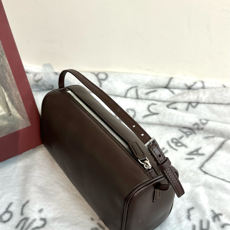 【全🆕】THE ROW 90's 小羊皮 手提包 烏木棕-4