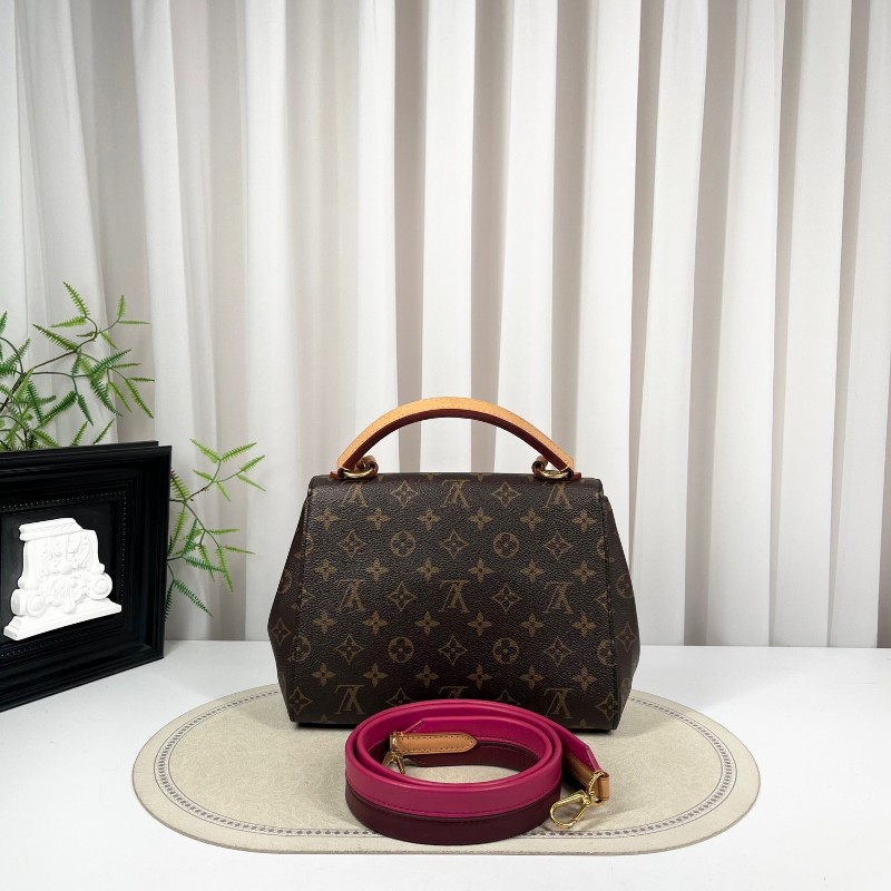 sh zym LV路易威登 Cluny克魯尼BB 老花手提包 經典老花圖案 配可拆卸寬肩帶 手提單肩都可以 容量實用 日常百搭-1