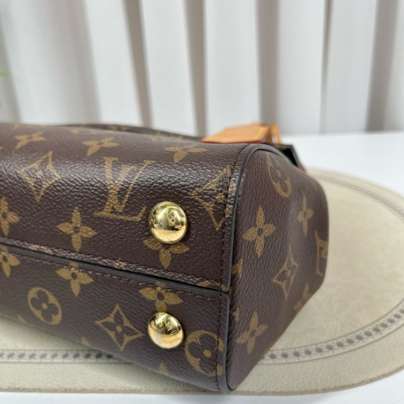 sh zym LV路易威登 Cluny克魯尼BB 老花手提包 經典老花圖案 配可拆卸寬肩帶 手提單肩都可以 容量實用 日常百搭-8