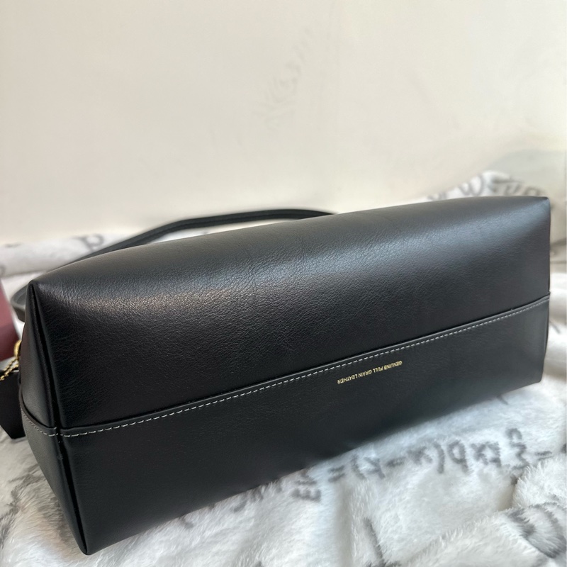 【全🆕】COACH Chelsea 30 單肩包 大號黑色-5