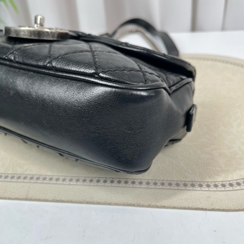 CHANEL香奈兒 18開 限定款愛丁堡系列 流蘇鏈條包 可單肩可斜挎 紅色內裡 復古有氣質 容量適中-10