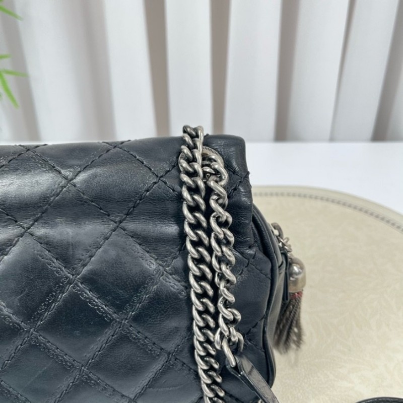 CHANEL香奈兒 18開 限定款愛丁堡系列 流蘇鏈條包 可單肩可斜挎 紅色內裡 復古有氣質 容量適中-15