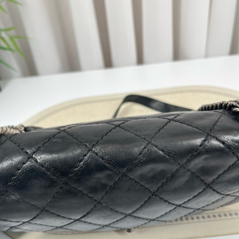 CHANEL香奈兒 18開 限定款愛丁堡系列 流蘇鏈條包 可單肩可斜挎 紅色內裡 復古有氣質 容量適中-20