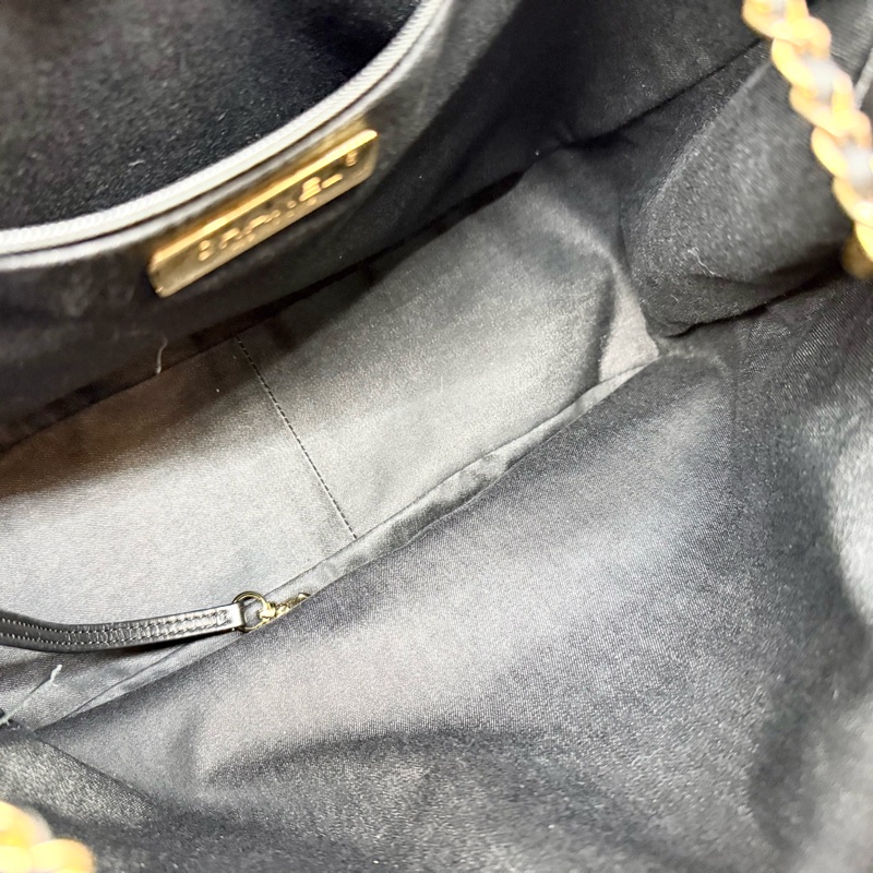 CHANEL🖤黑牛皮Bucket束口Hobo Bag AS0946-8