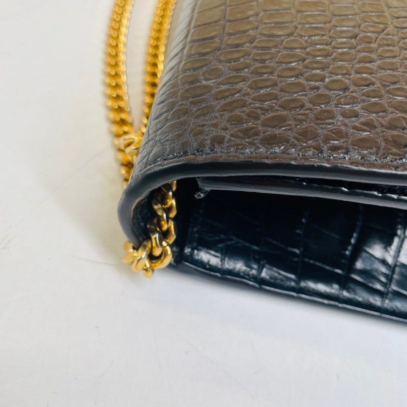 專櫃價2.6折!YSL聖羅蘭 Kate 鱷魚壓紋黑金流蘇 單肩斜挎鏈條包 流蘇的靈動性很強 上身超有氣質-13